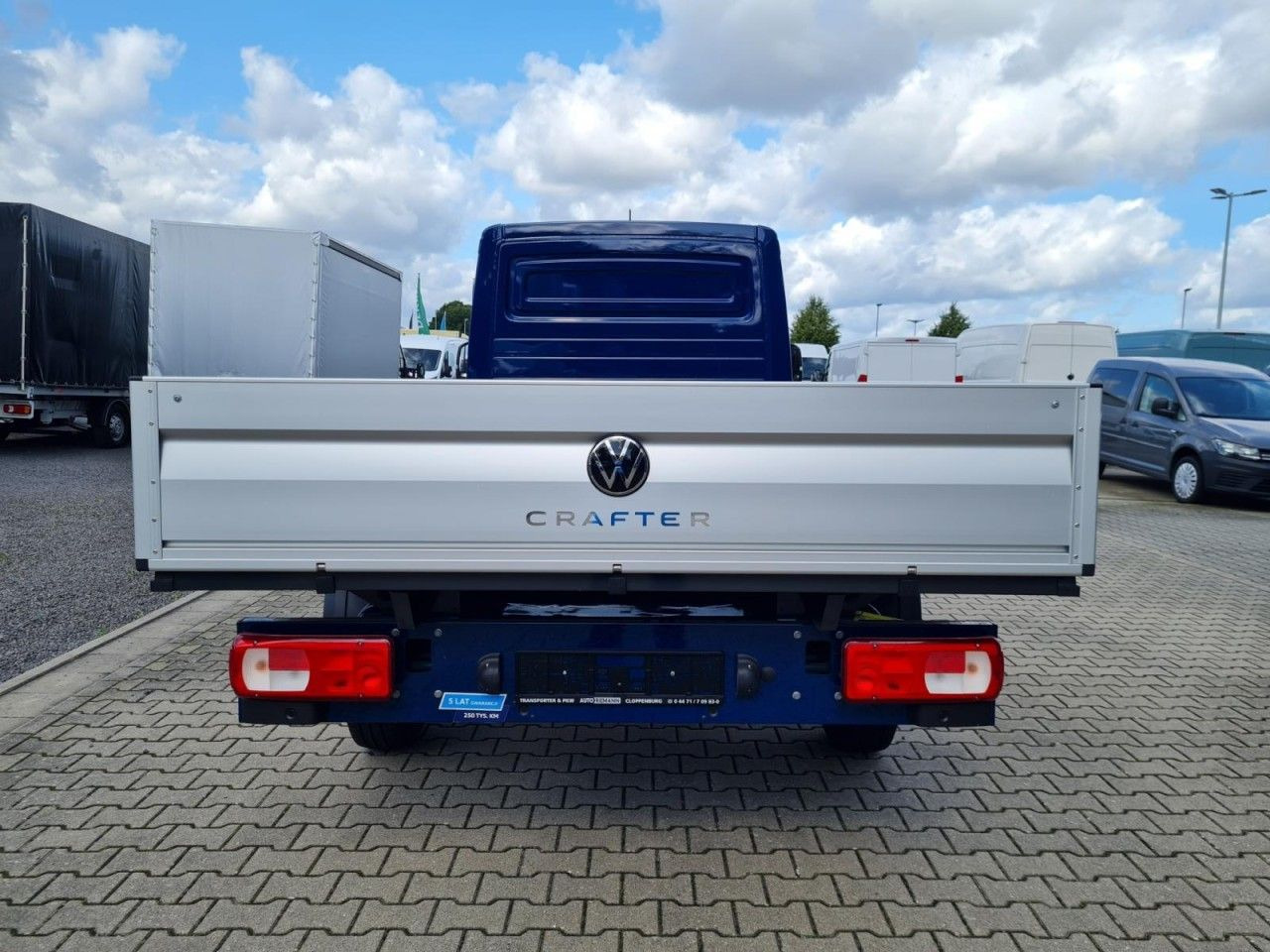Volkswagen Crafter 35 Pritsche TDI L3 KLIMA TEMPOMAT 3 Sitz - الشاحنات الصغيرة المسطحة: صور 5 Volkswagen Crafter 35 Pritsche TDI L3 KLIMA TEMPOMAT 3 Sitz - الشاحنات الصغيرة المسطحة: صور 5