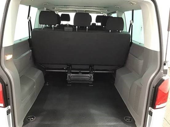 Volkswagen T6.1 Caravelle TDI lang 9 Sitzer 2 Schiebetüren Trendl. - حافلة صغيرة, ميكروباص: صور 4 Volkswagen T6.1 Caravelle TDI lang 9 Sitzer 2 Schiebetüren Trendl. - حافلة صغيرة, ميكروباص: صور 4