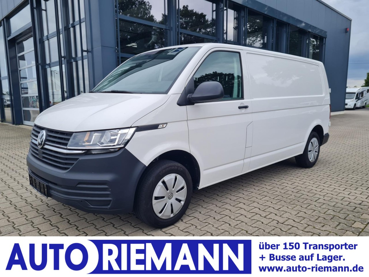 Volkswagen T6.1 Kasten TDi lang Flügeltüren KLIMA Verkleidungen - فان المدمجة: صور 1 Volkswagen T6.1 Kasten TDi lang Flügeltüren KLIMA Verkleidungen - فان المدمجة: صور 1