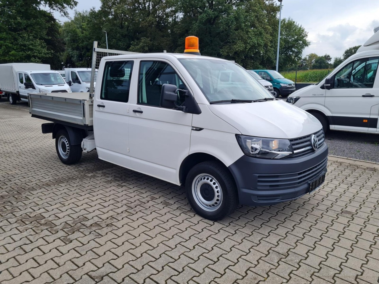 Volkswagen T6 Doka TDI LR AHK Leiterträger Klima STANDHEIZ - الشاحنات الصغيرة المسطحة: صور 3 Volkswagen T6 Doka TDI LR AHK Leiterträger Klima STANDHEIZ - الشاحنات الصغيرة المسطحة: صور 3