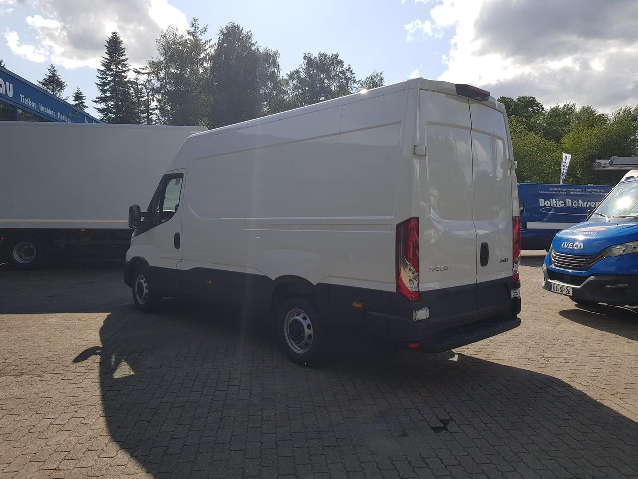 Iveco Daily 35S14A8VY*KAMERA*RADIO*KLIMA* - فان: صور 3 Iveco Daily 35S14A8VY*KAMERA*RADIO*KLIMA* - فان: صور 3