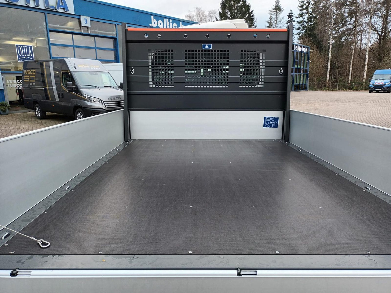 Iveco Daily 35S16H3.0A8YD *2,8m Pritsche* *KLIMA*AH... - الشاحنات الصغيرة المسطحة: صور 5 Iveco Daily 35S16H3.0A8YD *2,8m Pritsche* *KLIMA*AH... - الشاحنات الصغيرة المسطحة: صور 5