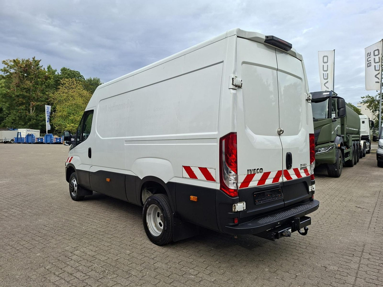 Iveco Daily 50C18HA8 V AHK, RADIO, KLIMA, 132 kW (1... - الشاحنات الصغيرة المسطحة: صور 3 Iveco Daily 50C18HA8 V AHK, RADIO, KLIMA, 132 kW (1... - الشاحنات الصغيرة المسطحة: صور 3