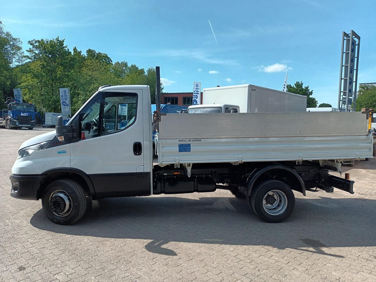 Iveco Daily 70C18H Meiler Kipper Dreiseitenkipper 1... - قلاب صغير: صور 2 Iveco Daily 70C18H Meiler Kipper Dreiseitenkipper 1... - قلاب صغير: صور 2