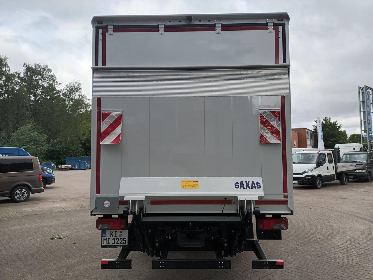 Iveco ML120E25/P mit SAXAS LBW 185 kW (252 PS), Aut... - الشاحنات الصغيرة صندوق مغلق: صور 3 Iveco ML120E25/P mit SAXAS LBW 185 kW (252 PS), Aut... - الشاحنات الصغيرة صندوق مغلق: صور 3