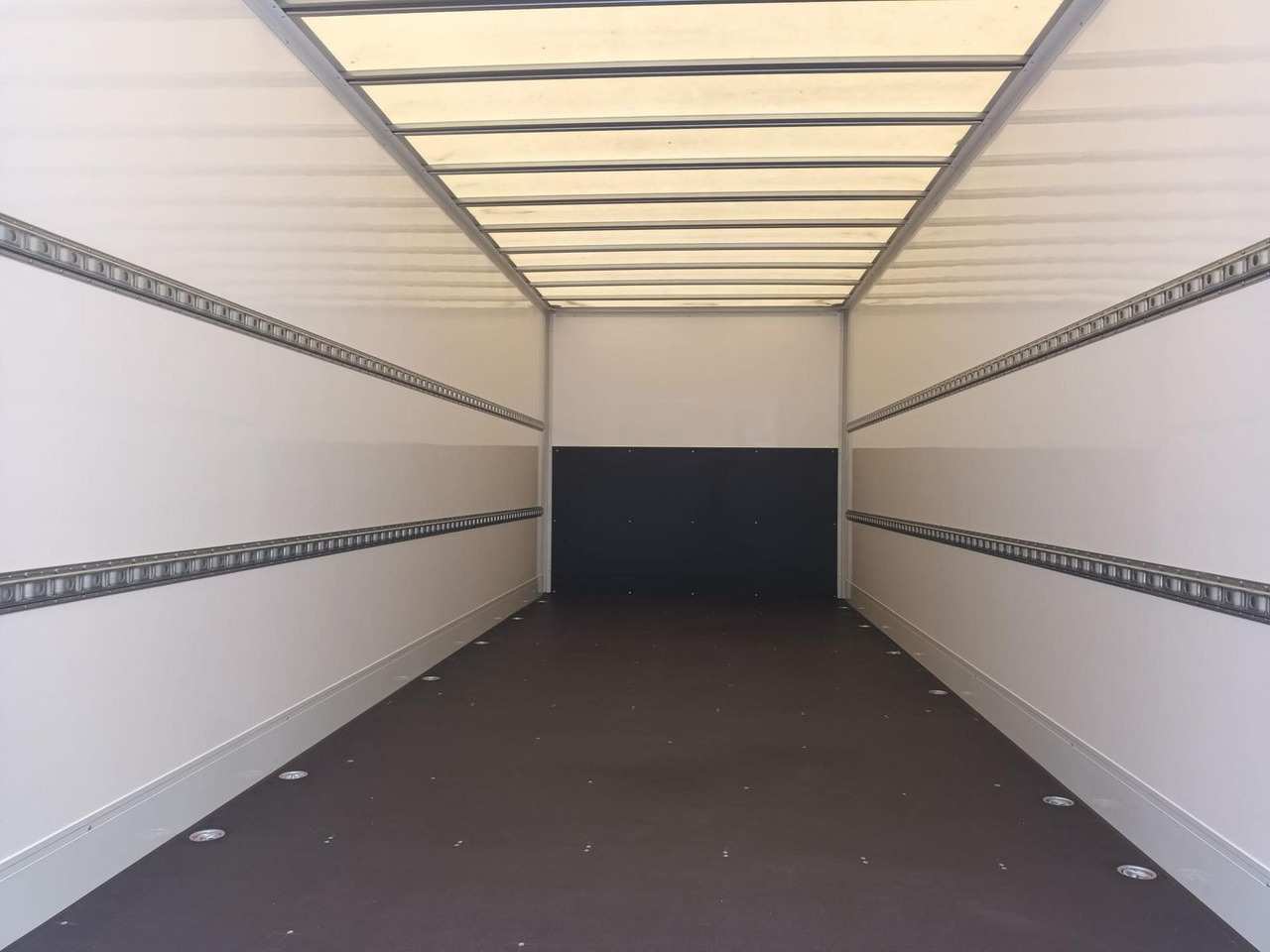 Iveco ML120E25/P mit SAXAS LBW 185 kW (252 PS), Aut... - الشاحنات الصغيرة صندوق مغلق: صور 5 Iveco ML120E25/P mit SAXAS LBW 185 kW (252 PS), Aut... - الشاحنات الصغيرة صندوق مغلق: صور 5