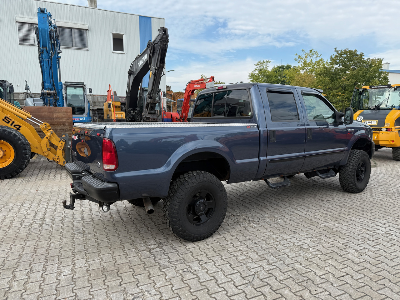 Ford F250 Lariat Pickup Motorschaden - شاحنة البيك أب: صور 4 Ford F250 Lariat Pickup Motorschaden - شاحنة البيك أب: صور 4