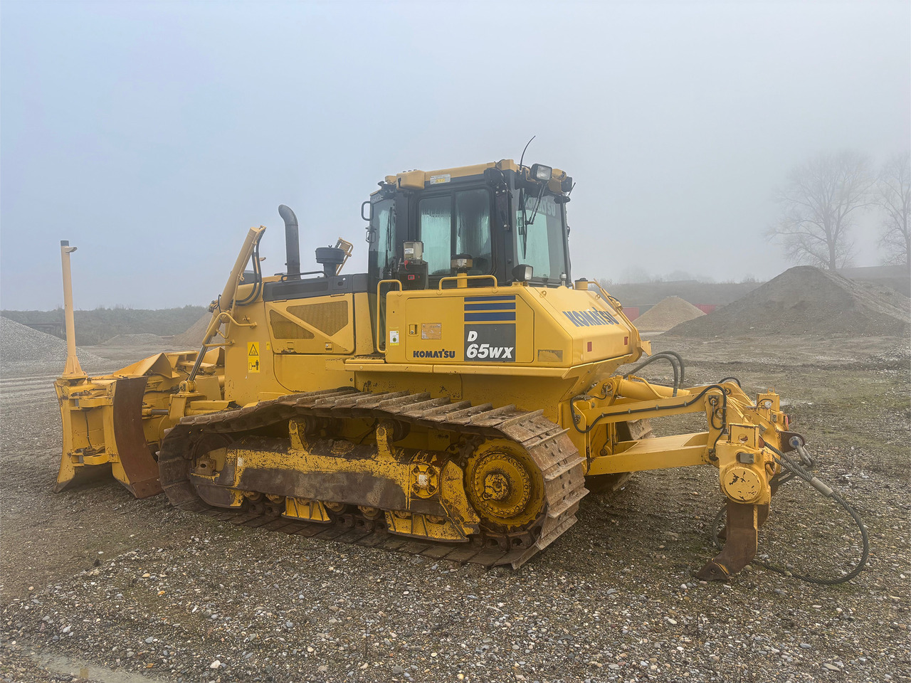Komatsu D65 WX-17 Planierraupe 6 Wege mit Heckaufreißer - بلدوزر: صور 5 Komatsu D65 WX-17 Planierraupe 6 Wege mit Heckaufreißer - بلدوزر: صور 5