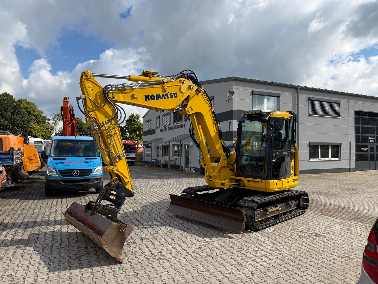 حفارة Komatsu PC88 MR-11E0 Kompaktbagger Verstellausleger Powertilt: صور 6 حفارة Komatsu PC88 MR-11E0 Kompaktbagger Verstellausleger Powertilt: صور 6
