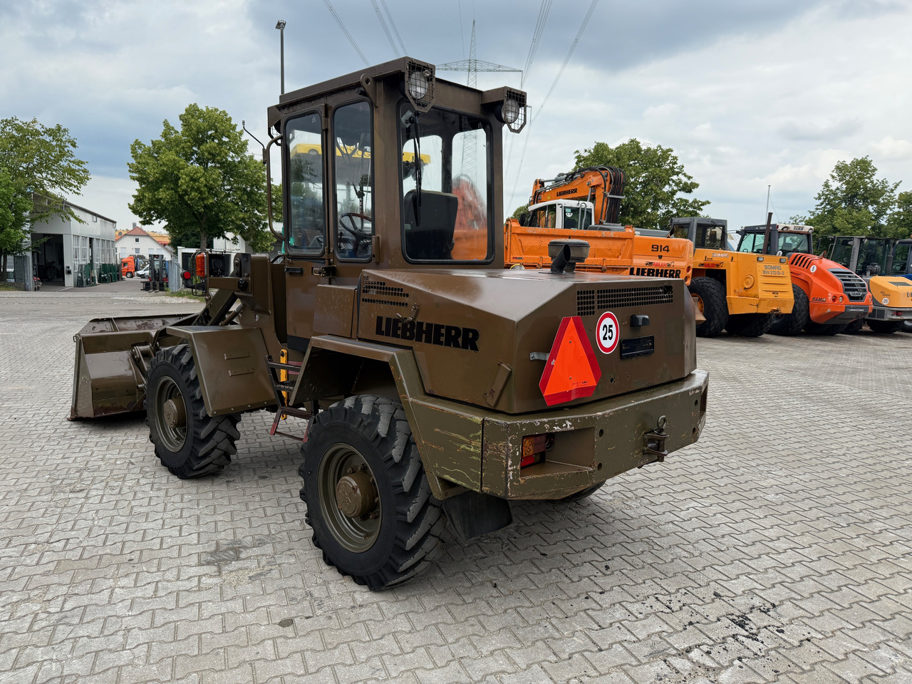 Liebherr L508 / FUG93 Radlader - اللودر بعجل: صور 5 Liebherr L508 / FUG93 Radlader - اللودر بعجل: صور 5