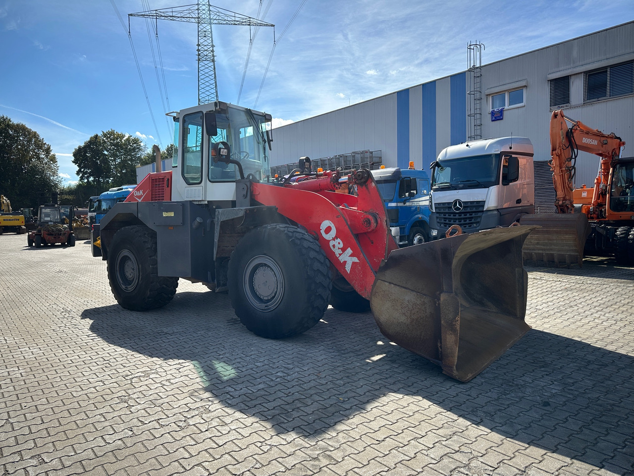 O&K L35.5 Radlader 3,5m3 - اللودر بعجل: صور 3 O&K L35.5 Radlader 3,5m3 - اللودر بعجل: صور 3