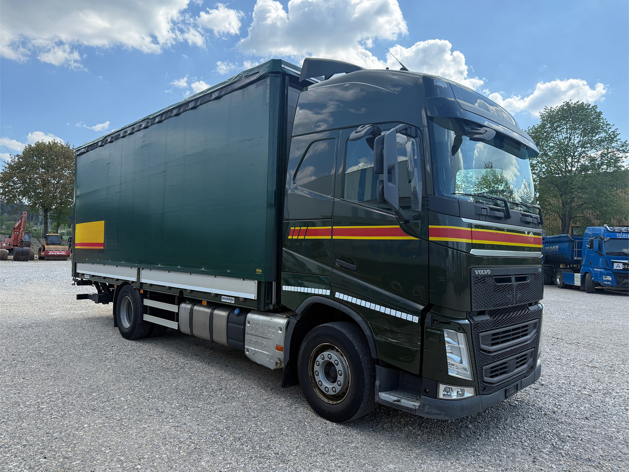 Volvo FH460 Pritsche Plane LBW Klima Retarder - شاحنة ستارة: صور 3 Volvo FH460 Pritsche Plane LBW Klima Retarder - شاحنة ستارة: صور 3