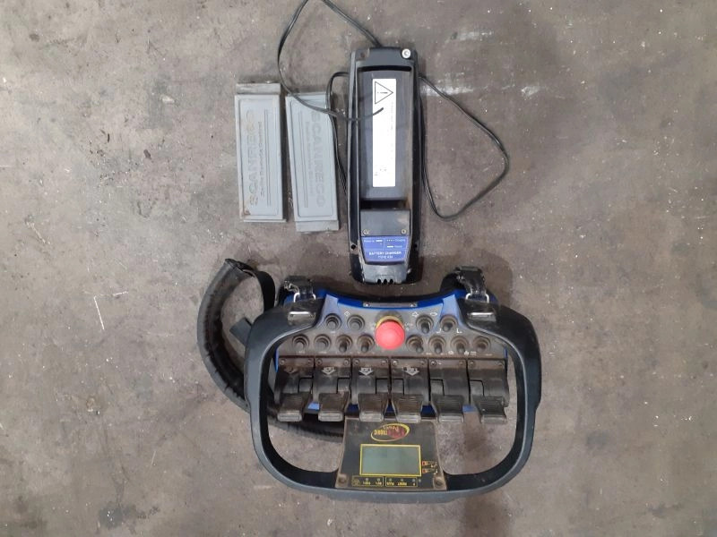 Grúa PM 15523 - ونش كرين - شاحنة: صور 2 Grúa PM 15523 - ونش كرين - شاحنة: صور 2