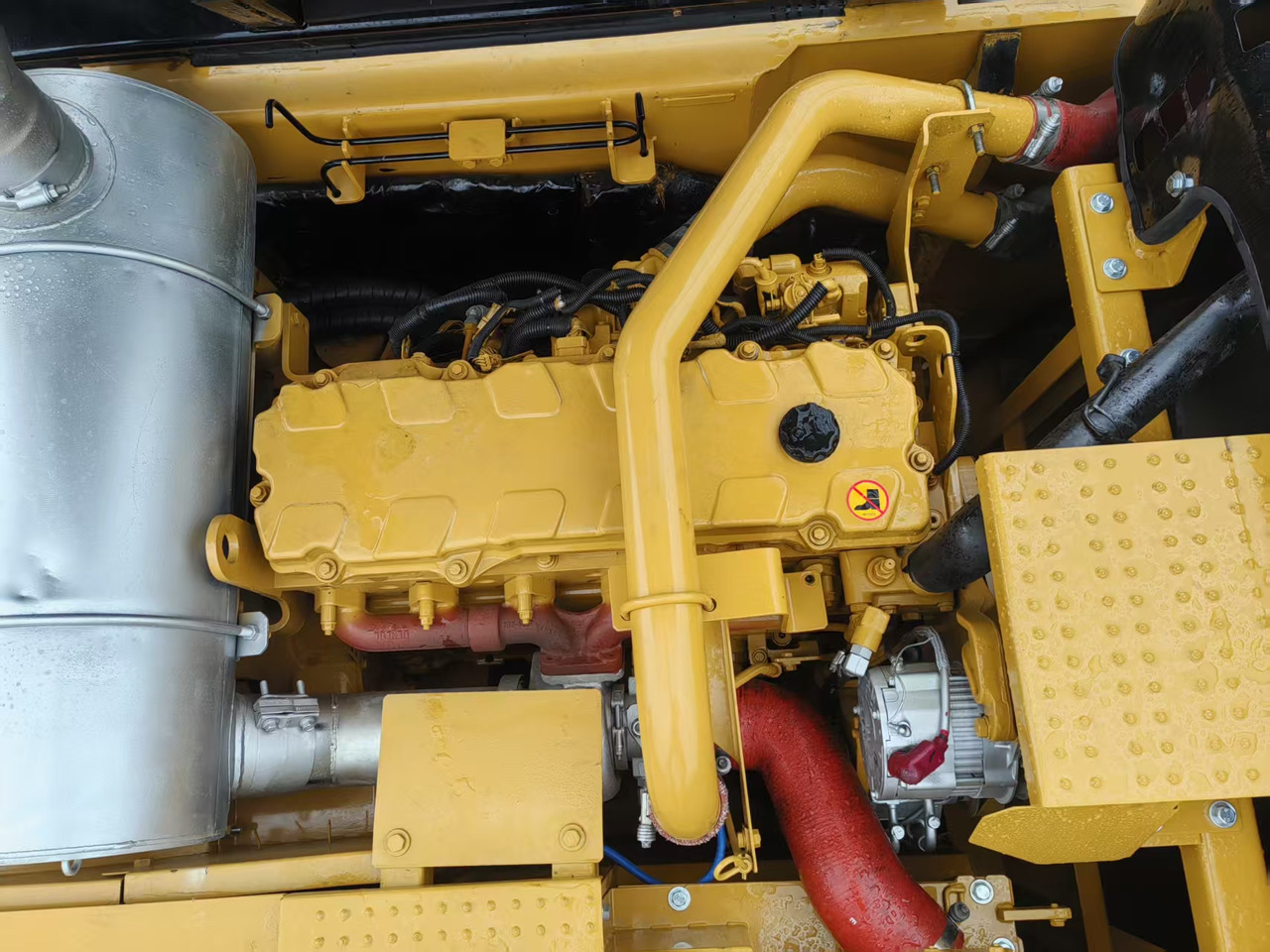 حفارة CATERPILLAR 340D2L: صور 11