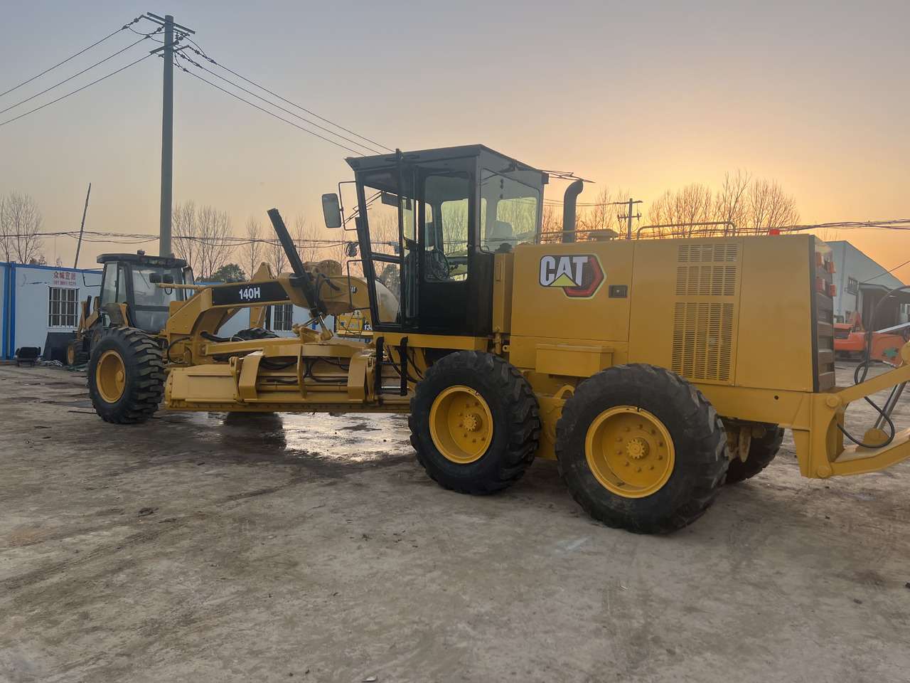 Caterpillar 140H - آلة تسوية الأرض: صور 2 Caterpillar 140H - آلة تسوية الأرض: صور 2