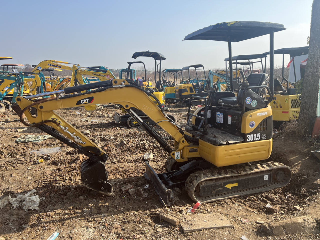 Caterpillar 301.5CR - حفارة مصغرة: صور 2 Caterpillar 301.5CR - حفارة مصغرة: صور 2