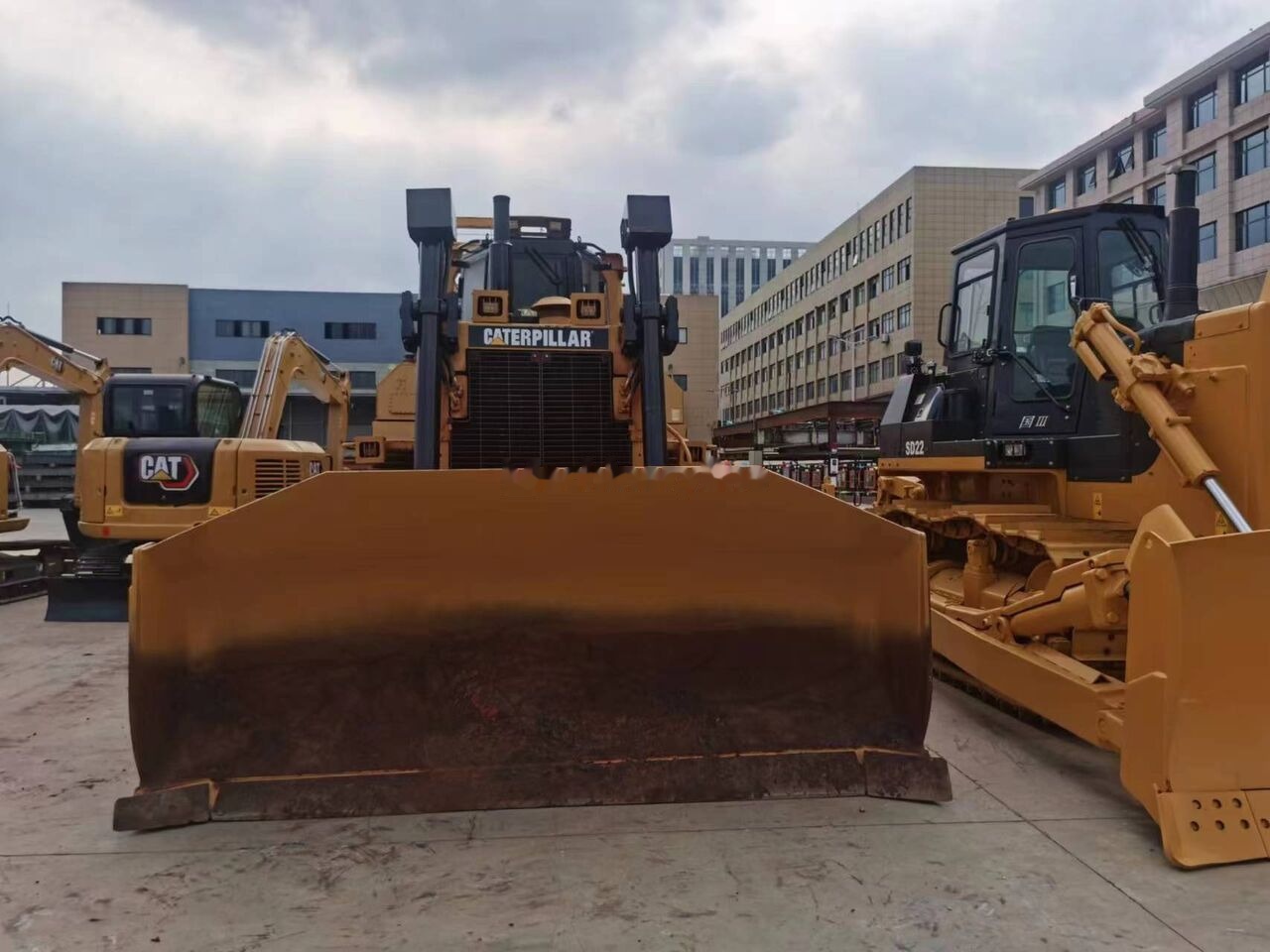 Caterpillar D7R - بلدوزر: صور 4 Caterpillar D7R - بلدوزر: صور 4