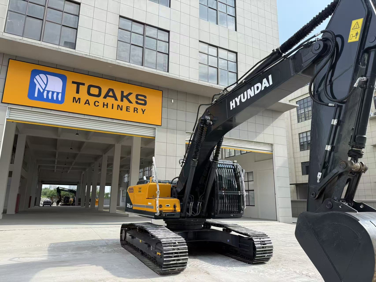 HYUNDAI R305LC-9T - حفارة: صور 3 HYUNDAI R305LC-9T - حفارة: صور 3