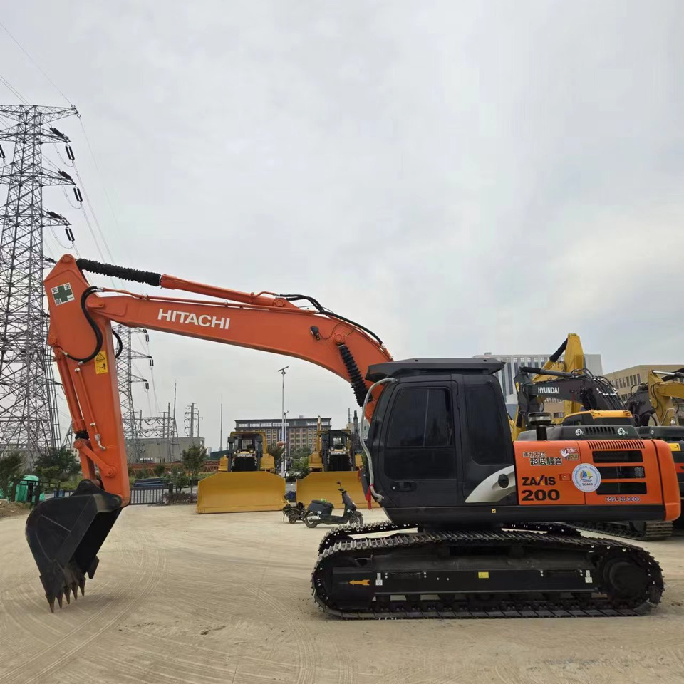 Hitachi ZX200 - حفارة: صور 4 Hitachi ZX200 - حفارة: صور 4