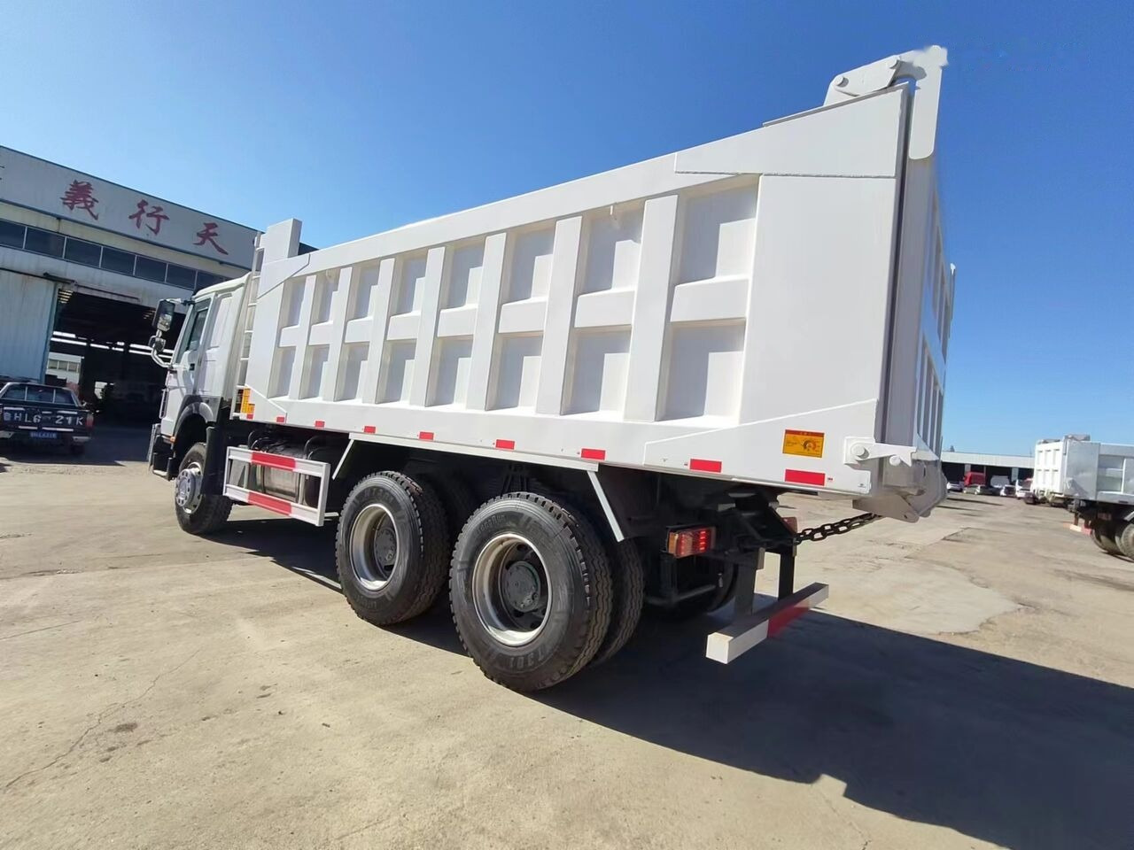 Howo - قلابات: صور 5 Howo - قلابات: صور 5