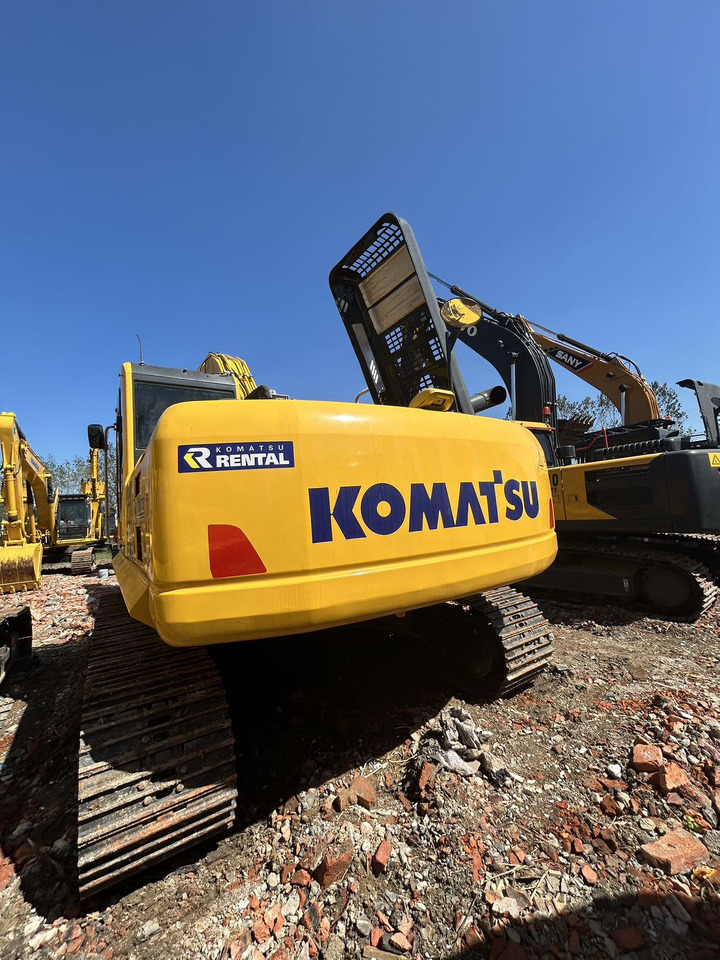 KOMATSU PC240-8 - حفارة: صور 5 KOMATSU PC240-8 - حفارة: صور 5