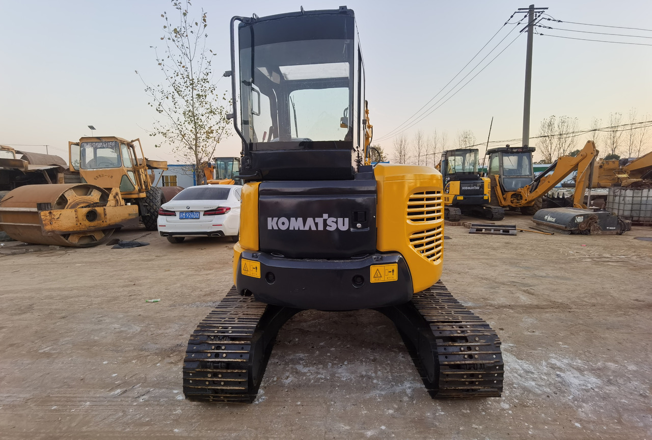 KOMATSU PC50MR - حفارة مصغرة: صور 5 KOMATSU PC50MR - حفارة مصغرة: صور 5