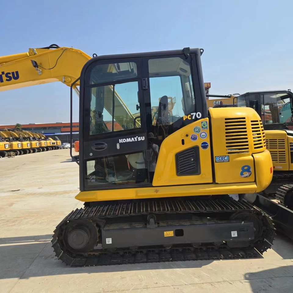 KOMATSU PC70-8 - حفارة مصغرة: صور 4 KOMATSU PC70-8 - حفارة مصغرة: صور 4