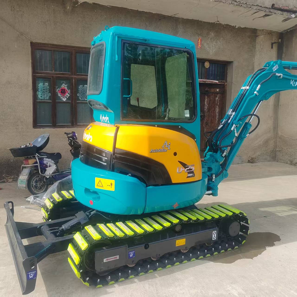 KUBOTA U25 - حفارة مصغرة: صور 3 KUBOTA U25 - حفارة مصغرة: صور 3