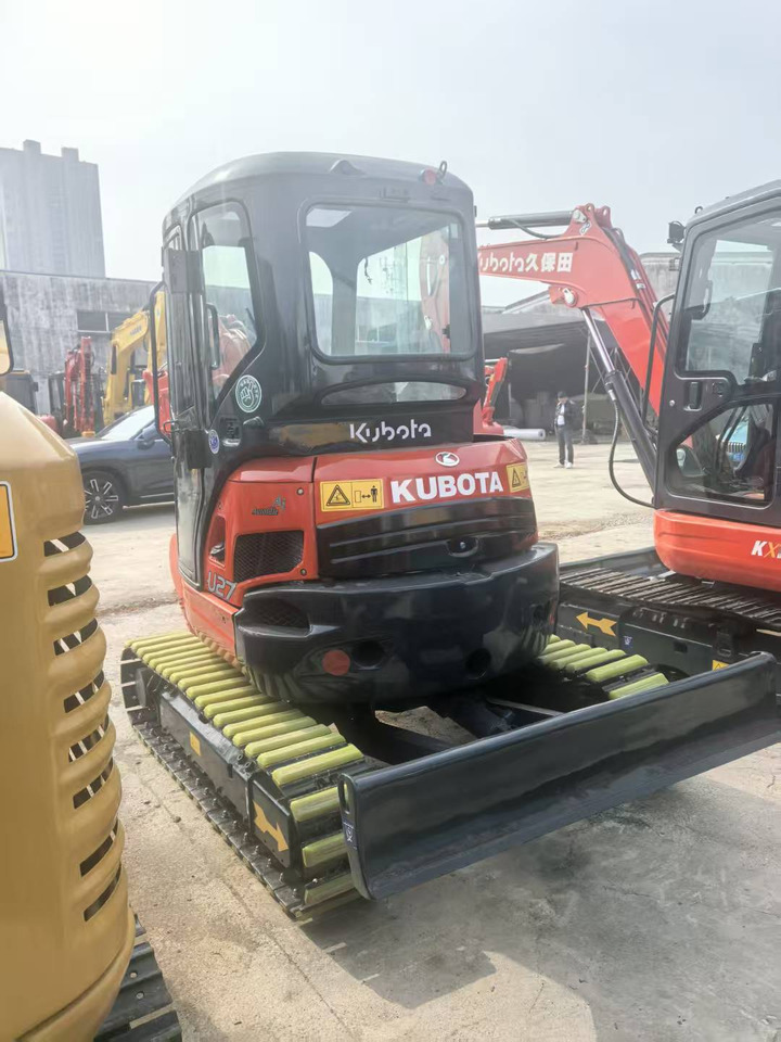 KUBOTA U27 - حفارة مصغرة: صور 5 KUBOTA U27 - حفارة مصغرة: صور 5
