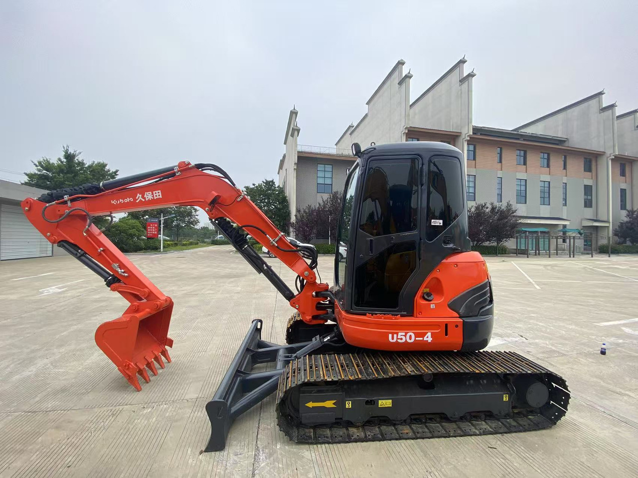 KUBOTA U50 - حفارة مصغرة: صور 1 KUBOTA U50 - حفارة مصغرة: صور 1