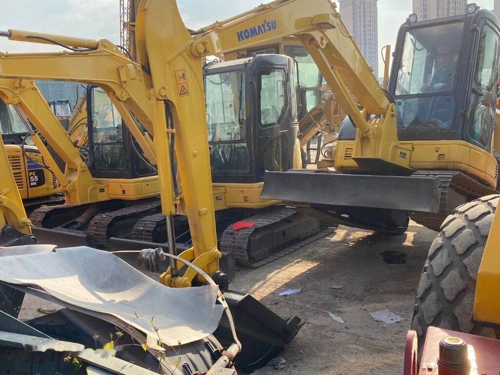 Komatsu PC55MR-2 - حفارة مصغرة: صور 5 Komatsu PC55MR-2 - حفارة مصغرة: صور 5
