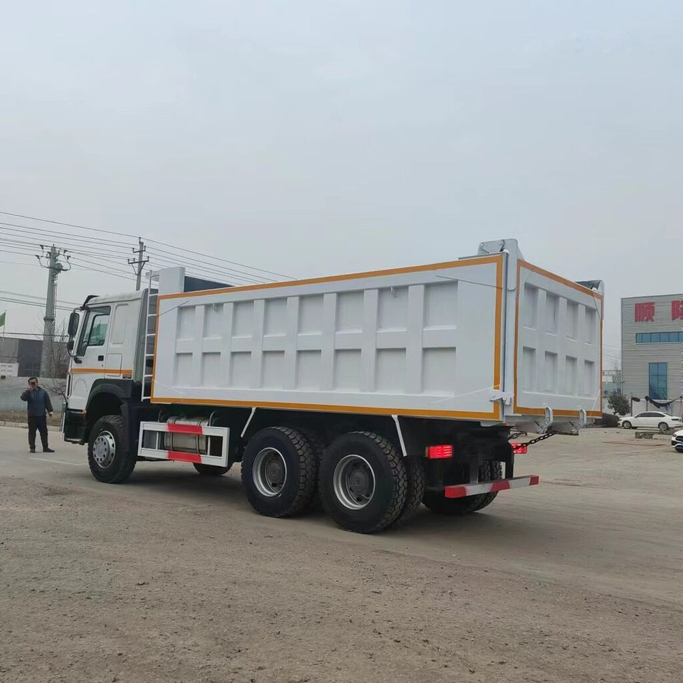 Sinotruk HOWO 6*4 Dump truck - قلابات: صور 4 Sinotruk HOWO 6*4 Dump truck - قلابات: صور 4