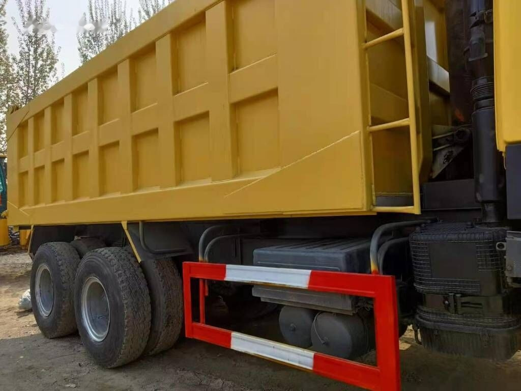 Sinotruk HOWO 6*4 Dump truck - قلابات: صور 5 Sinotruk HOWO 6*4 Dump truck - قلابات: صور 5