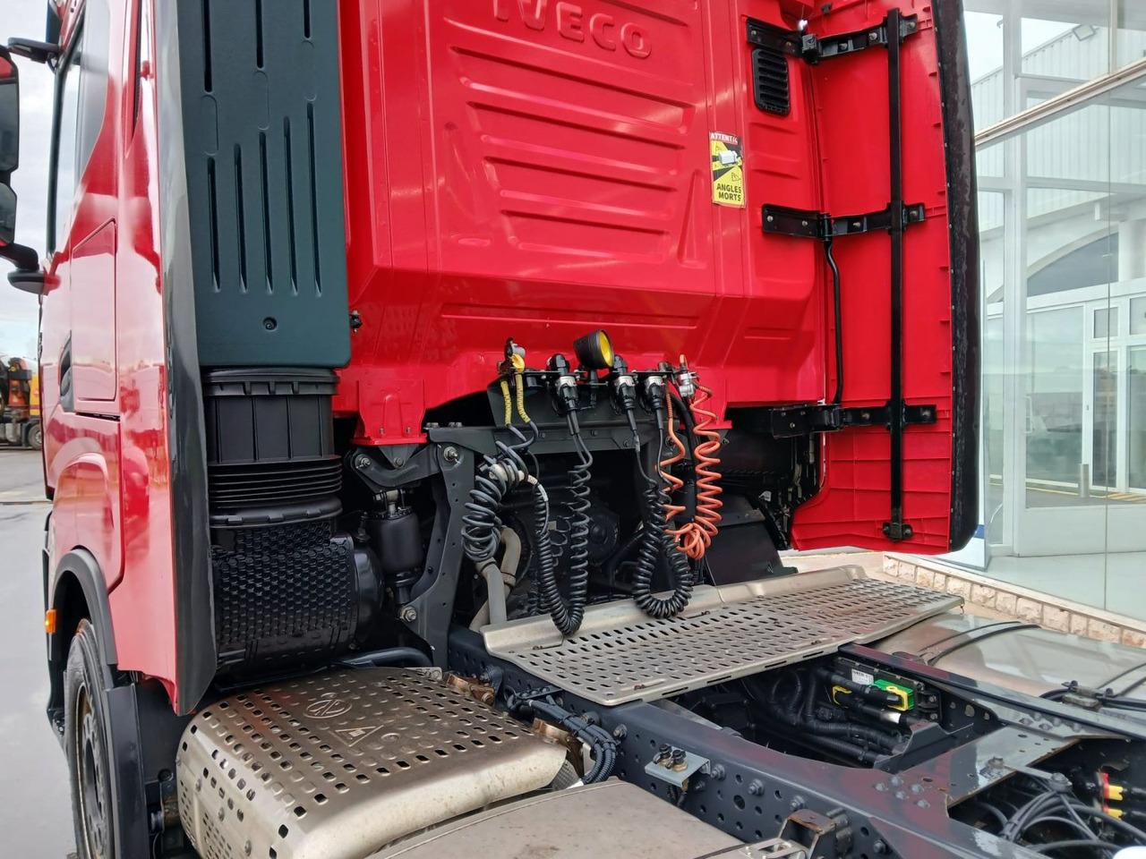 Cabeza Tractora IVECO 460 AUTOMATICO CON INTARDER - شاحنة جرار: صور 5 Cabeza Tractora IVECO 460 AUTOMATICO CON INTARDER - شاحنة جرار: صور 5