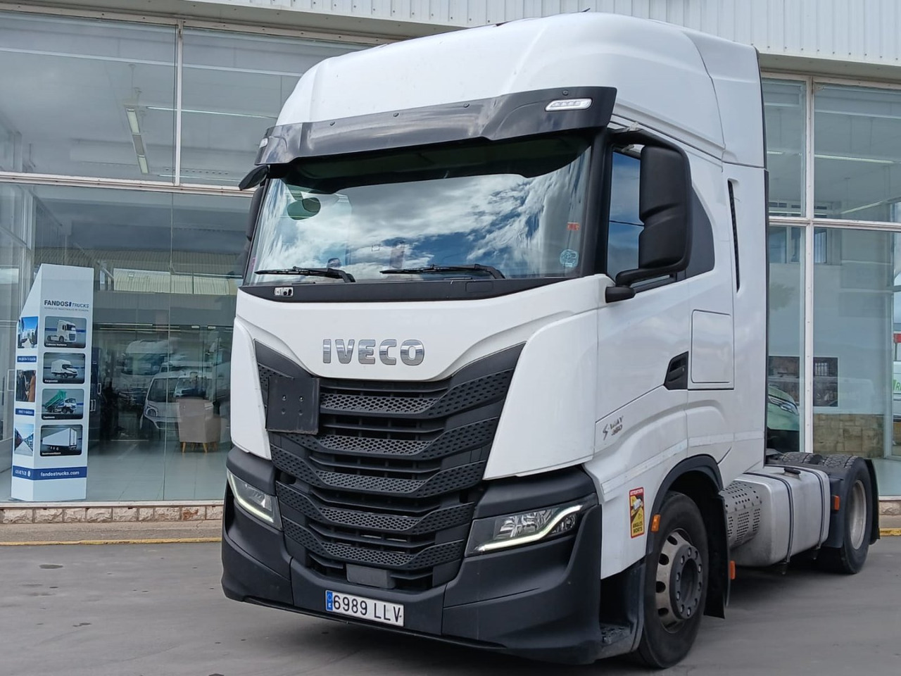 Cabeza Tractora IVECO 460 AUTOMATICO INTARDER ADR - شاحنة جرار: صور 1 Cabeza Tractora IVECO 460 AUTOMATICO INTARDER ADR - شاحنة جرار: صور 1