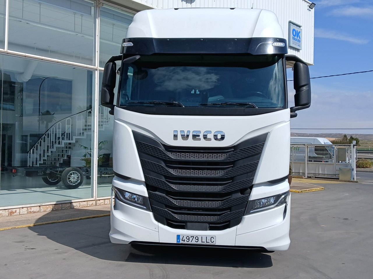 Cabeza Tractora IVECO 480 AUTOMATICO CON INTARDER - شاحنة جرار: صور 2 Cabeza Tractora IVECO 480 AUTOMATICO CON INTARDER - شاحنة جرار: صور 2
