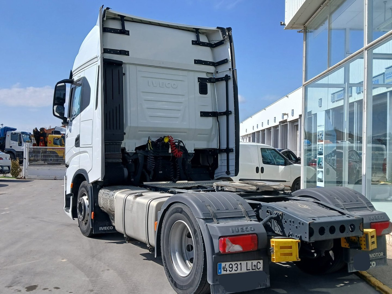 Cabeza Tractora IVECO 480 AUTOMATICO CON INTARDER - شاحنة جرار: صور 4 Cabeza Tractora IVECO 480 AUTOMATICO CON INTARDER - شاحنة جرار: صور 4