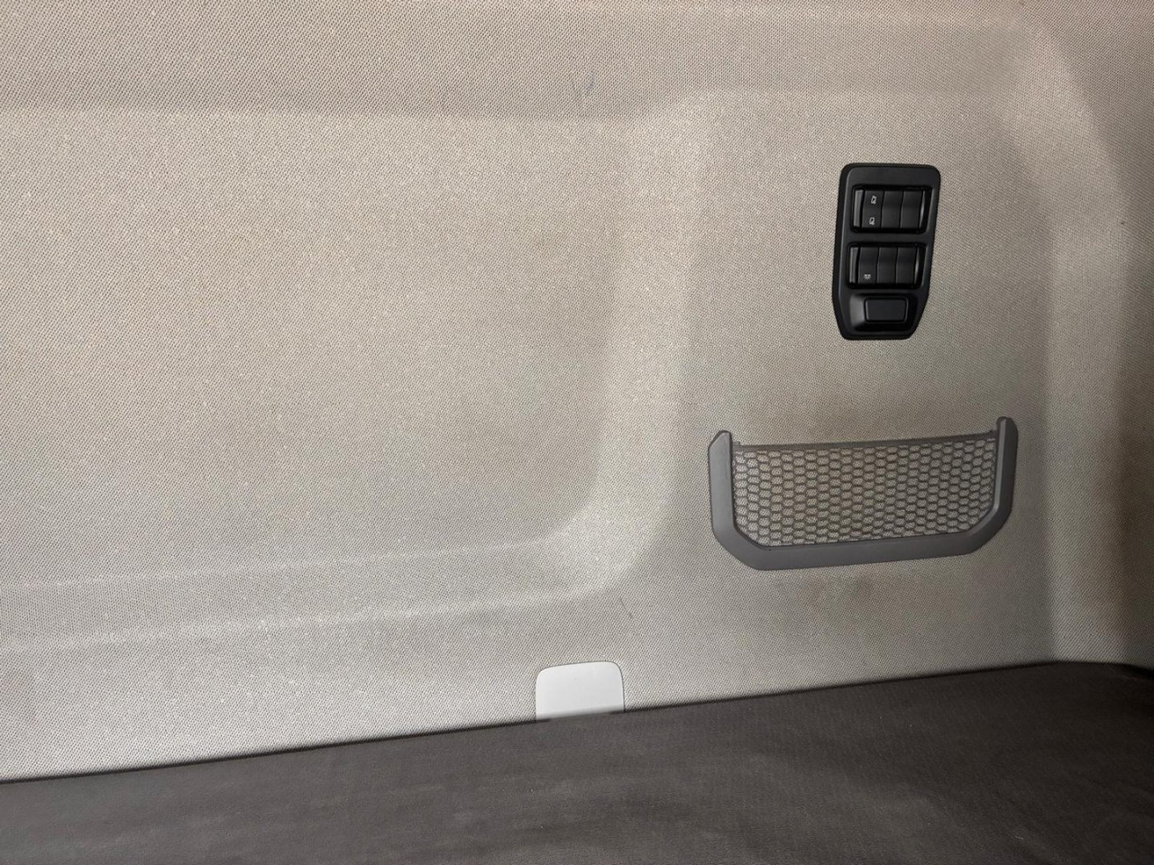 شاحنة جرار Cabeza Tractora Scania R450 AUTOMATICO-INTARDER: صور 17 شاحنة جرار Cabeza Tractora Scania R450 AUTOMATICO-INTARDER: صور 17