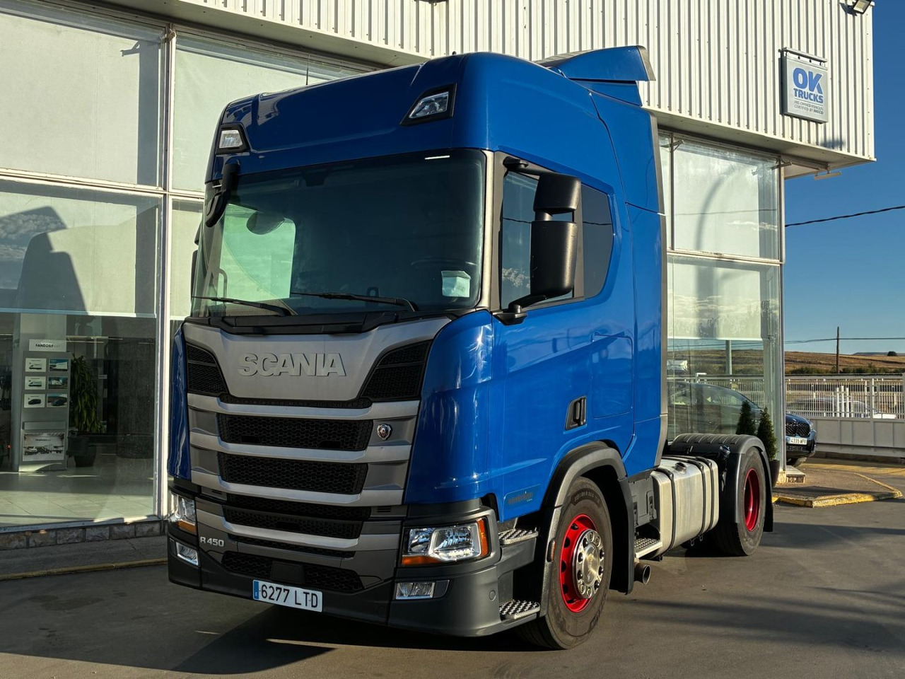 Cabeza Tractora Scania R450 AUTOMATICO-INTARDER - شاحنة جرار: صور 1 Cabeza Tractora Scania R450 AUTOMATICO-INTARDER - شاحنة جرار: صور 1