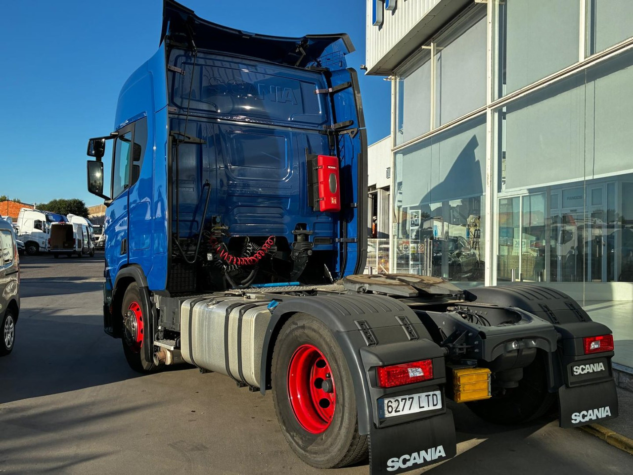 Cabeza Tractora Scania R450 AUTOMATICO-INTARDER - شاحنة جرار: صور 4 Cabeza Tractora Scania R450 AUTOMATICO-INTARDER - شاحنة جرار: صور 4