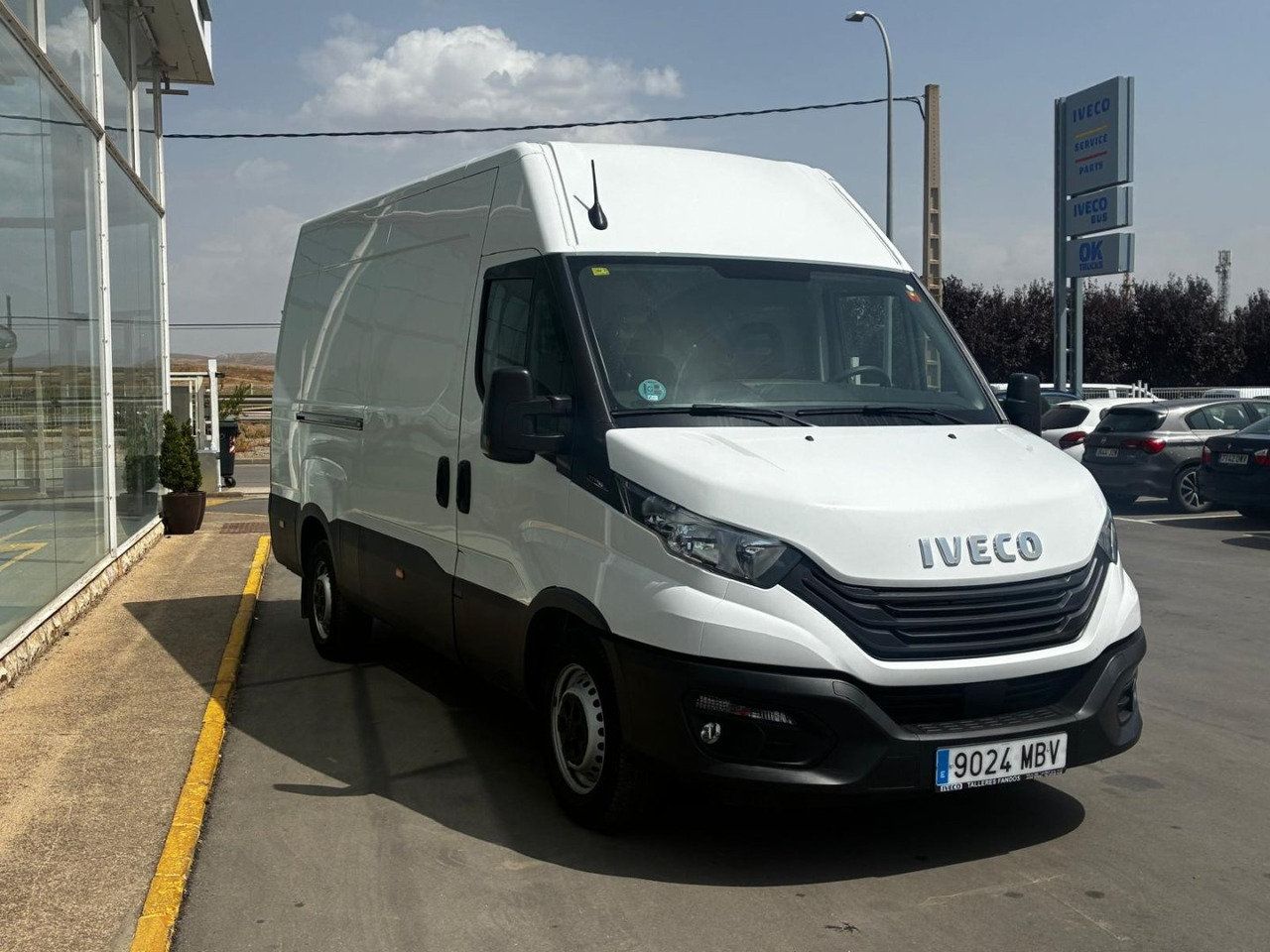 Furgón IVECO 35S14 V 12m3 - فان: صور 3 Furgón IVECO 35S14 V 12m3 - فان: صور 3