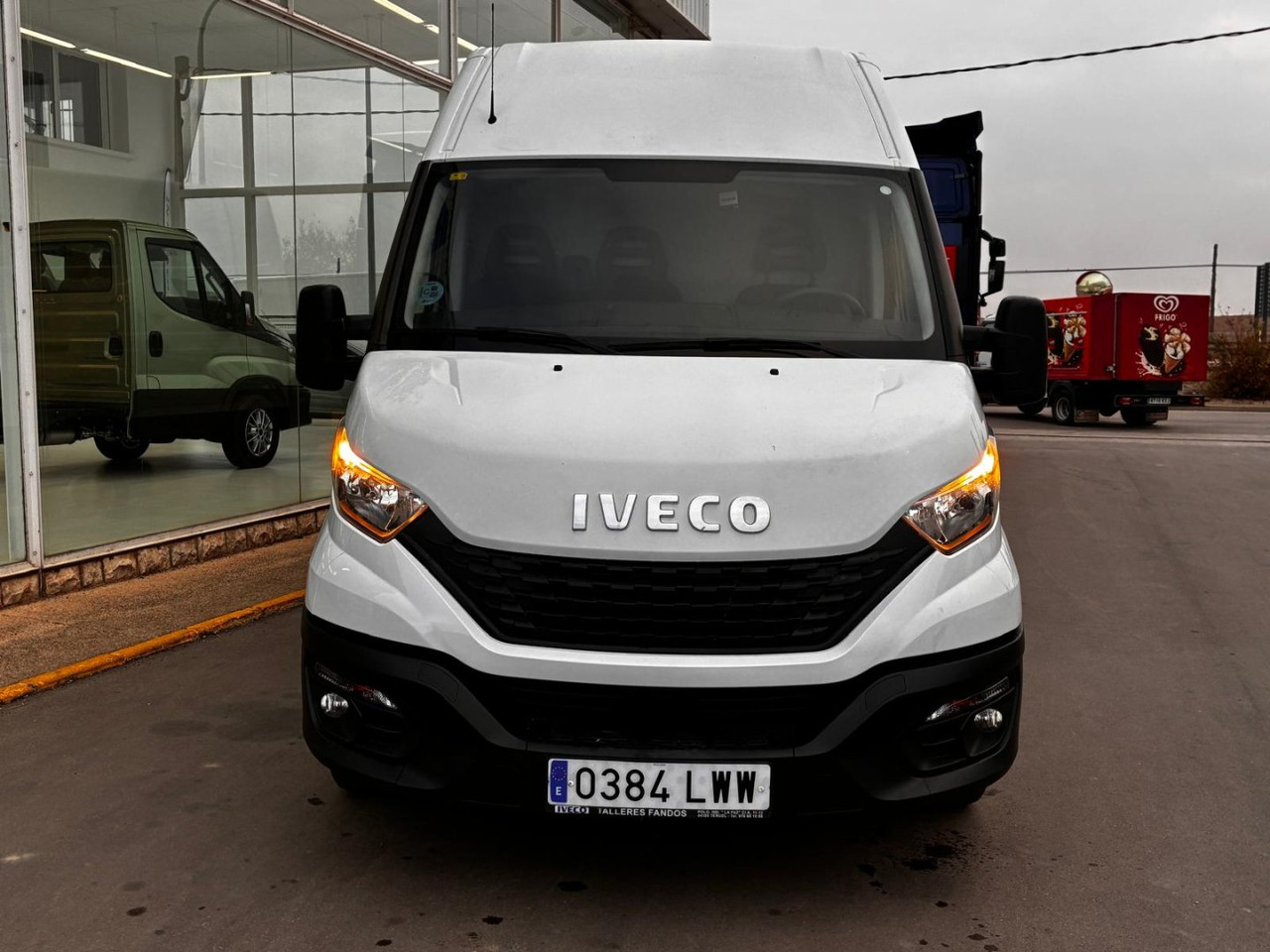 Furgón IVECO 35S14 V 16m3 - فان: صور 2 Furgón IVECO 35S14 V 16m3 - فان: صور 2