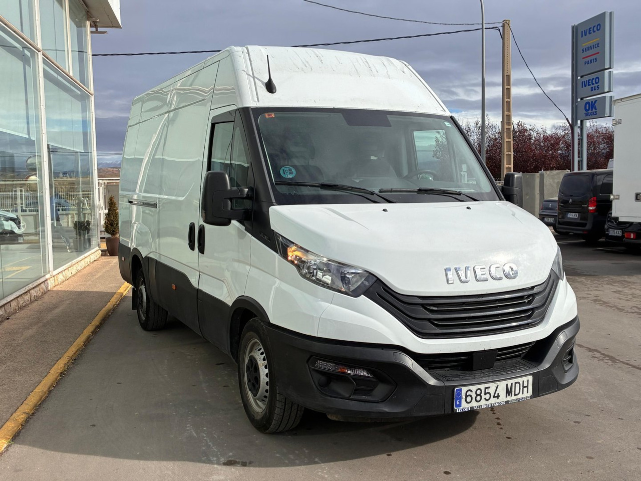 Furgón IVECO 35S16 V 12m3 - فان: صور 3 Furgón IVECO 35S16 V 12m3 - فان: صور 3