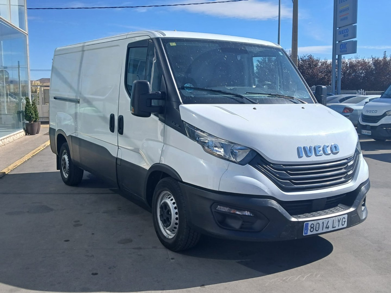 Furgón IVECO 35S16 V 9m3 - فان: صور 3 Furgón IVECO 35S16 V 9m3 - فان: صور 3