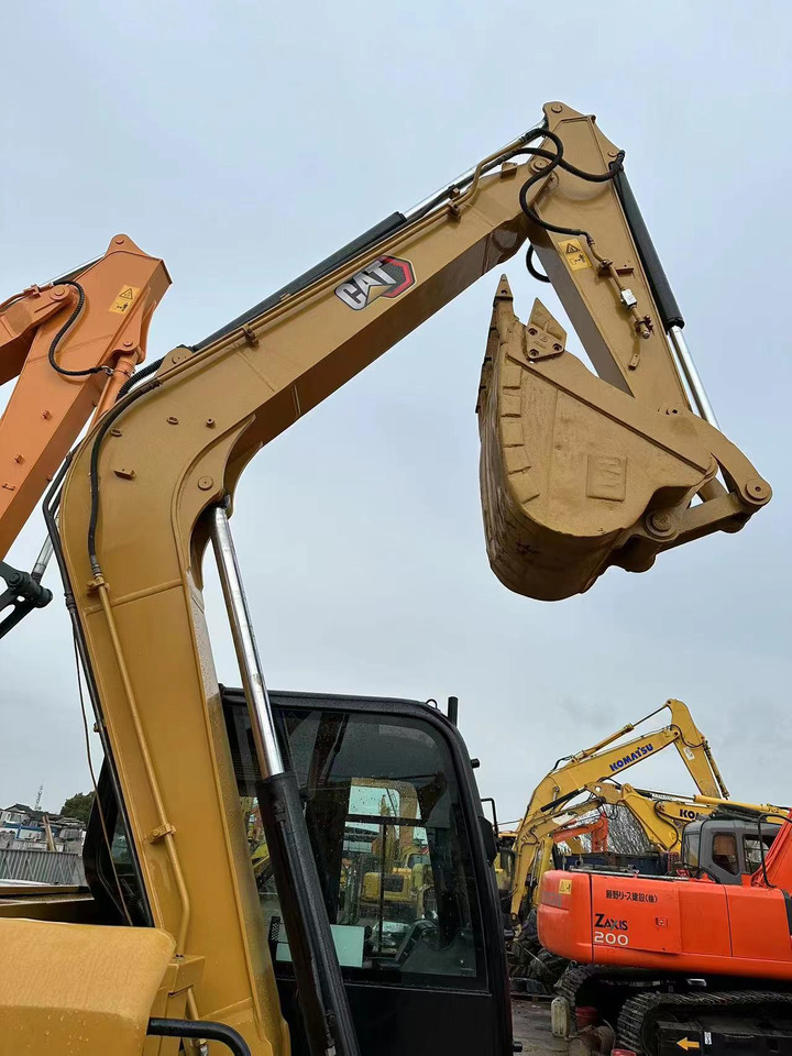 CAT 307E2 - حفارة مصغرة: صور 2 CAT 307E2 - حفارة مصغرة: صور 2