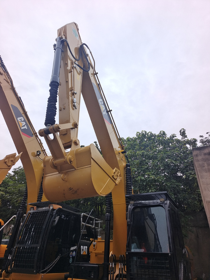 CAT 320D 2 L 324DL 330D2L 336D2L - حفارات زحافة: صور 3 CAT 320D 2 L 324DL 330D2L 336D2L - حفارات زحافة: صور 3