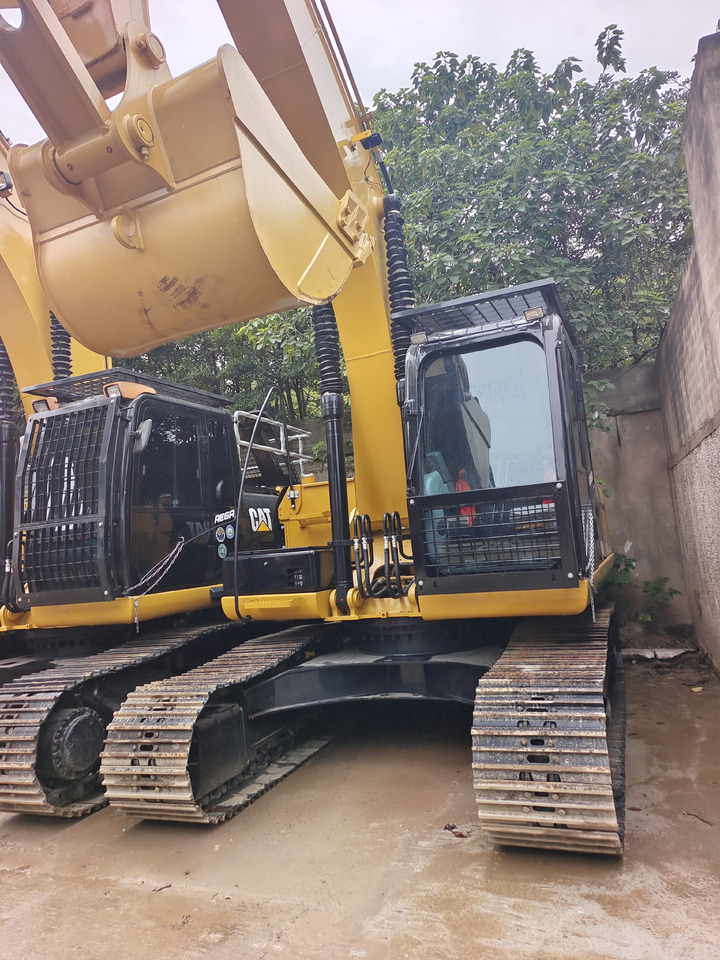 CAT 320D2 L - حفارات زحافة: صور 3 CAT 320D2 L - حفارات زحافة: صور 3