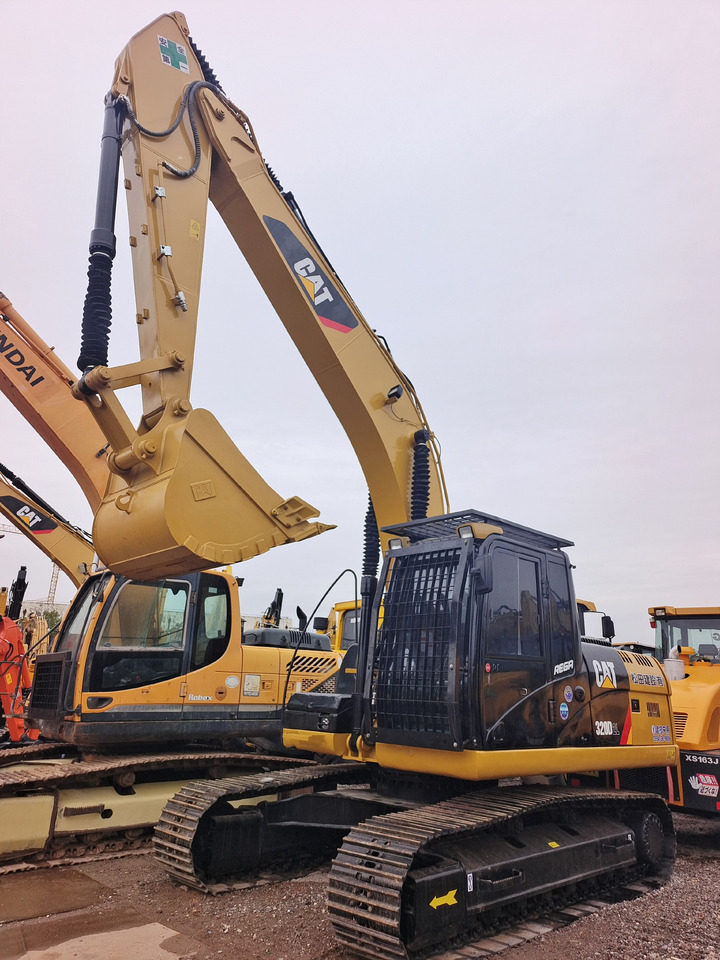 CAT 320D2L - حفارات زحافة: صور 2 CAT 320D2L - حفارات زحافة: صور 2