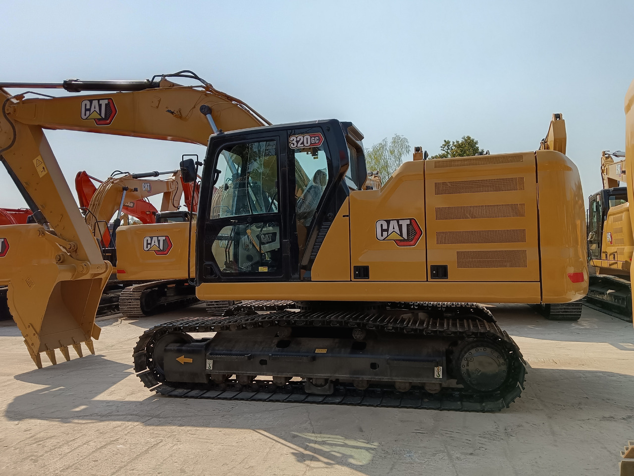 CAT 320GC CATERPILLAR 320 GC - حفارات زحافة: صور 1 CAT 320GC CATERPILLAR 320 GC - حفارات زحافة: صور 1