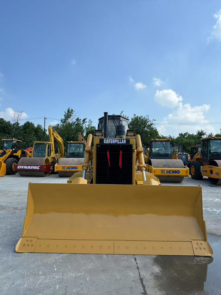 CAT D6G - بلدوزر: صور 3 CAT D6G - بلدوزر: صور 3